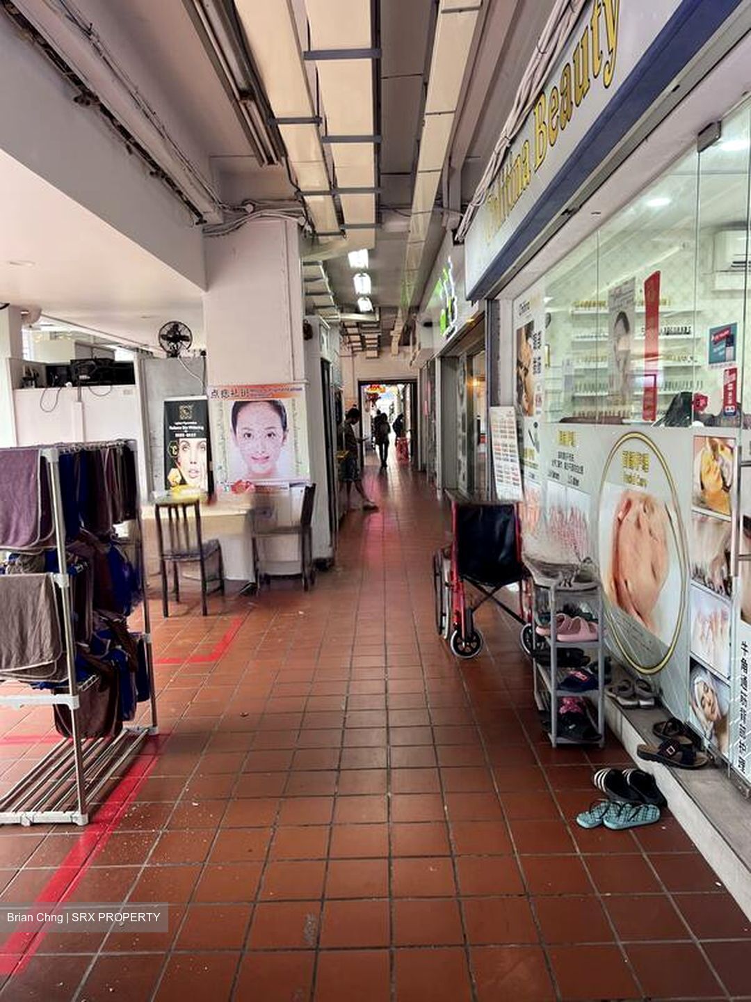 Ang Mo Kio Avenue 1 (D20), Shop House #462645021